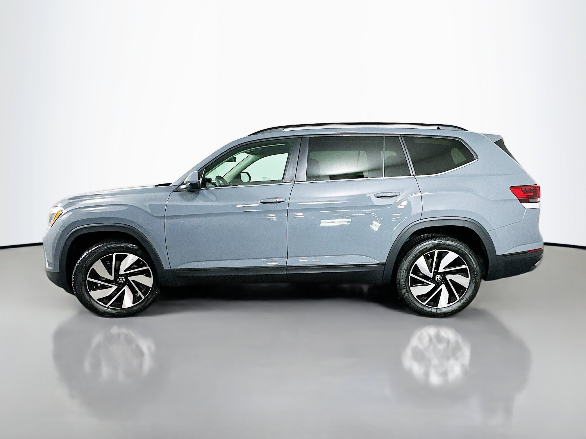New 2026 Volkswagen Atlas SE AWD/4WD image 4