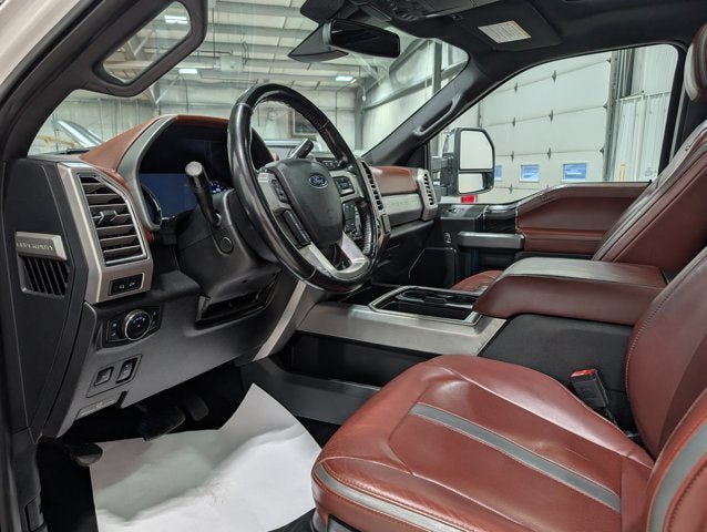 Used 2018 Ford F250 Platinum w/ Platinum Ultimate Package AWD/4WD image 15