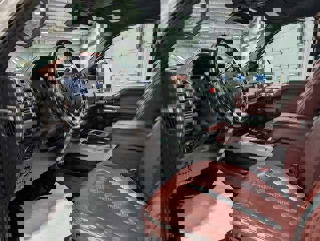 Used 2018 Ford F250 Platinum w/ Platinum Ultimate Package image 15