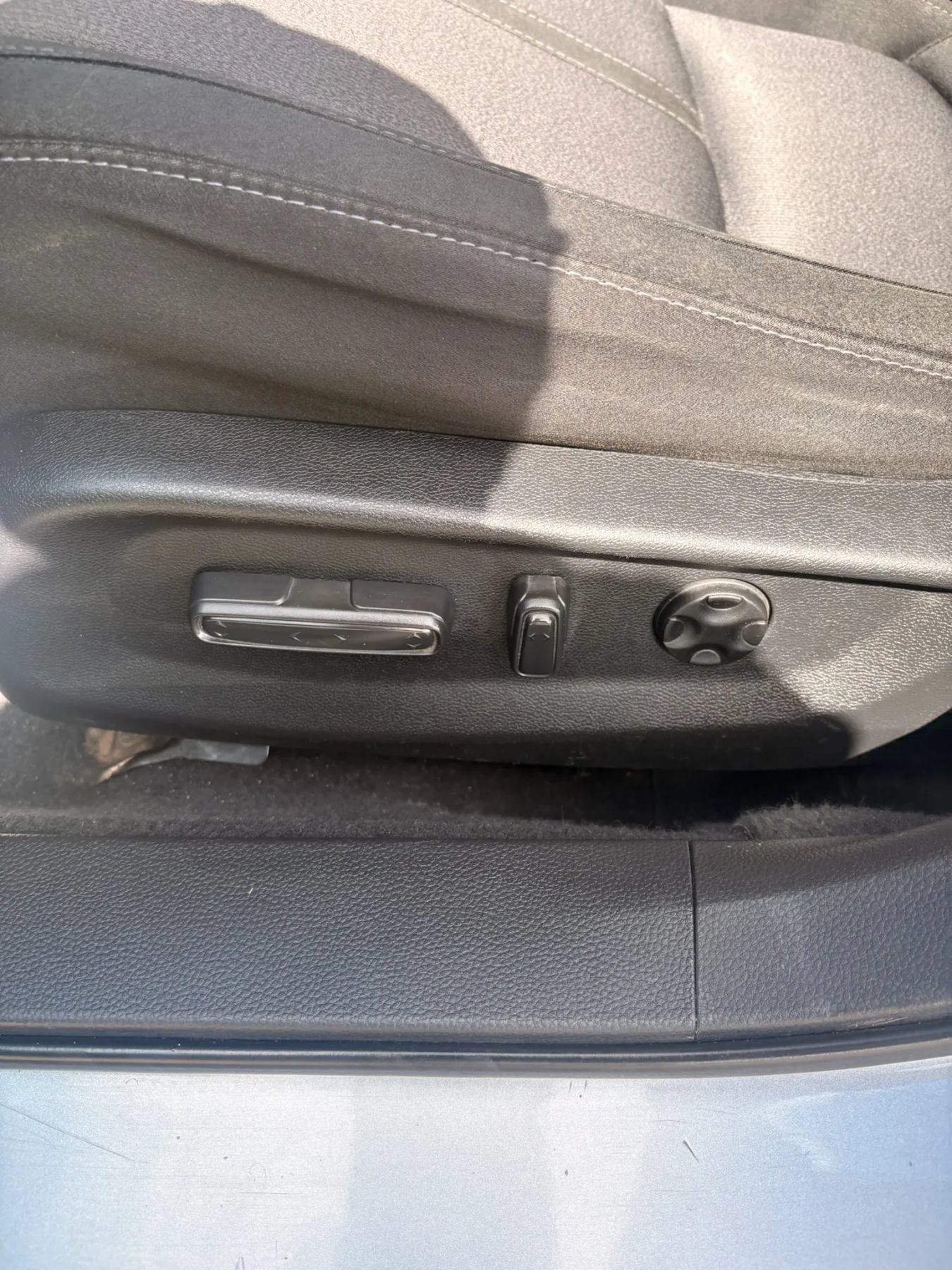 Used 2019 Honda Accord EX image 12