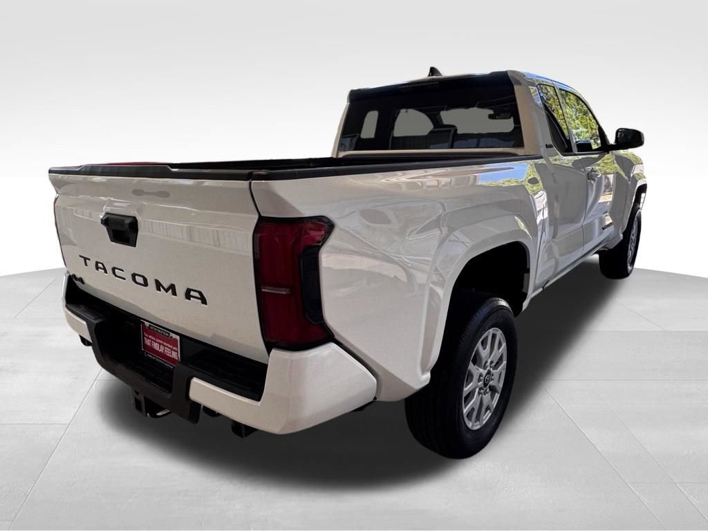 Used 2026 Toyota Tacoma SR5 AWD/4WD image 6