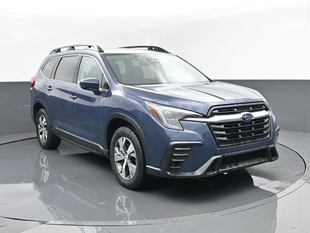 Used 2025 Subaru Ascent Premium AWD/4WD image 3