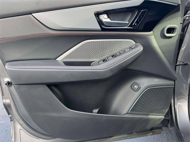 Used 2023 Acura MDX A-Spec image 18