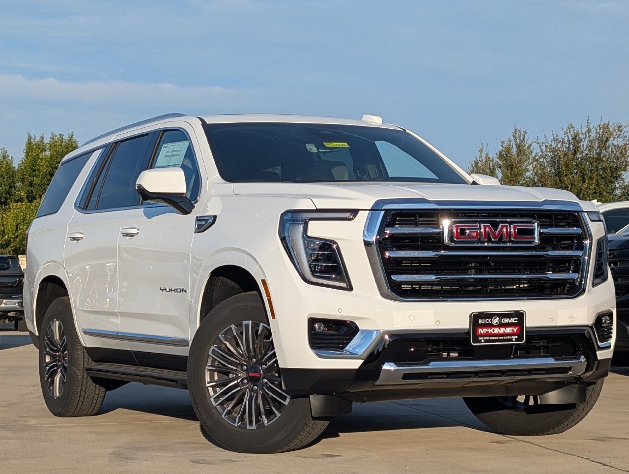 New 2026 GMC Yukon Elevation w/ Elevation Premium Package RWD image 2
