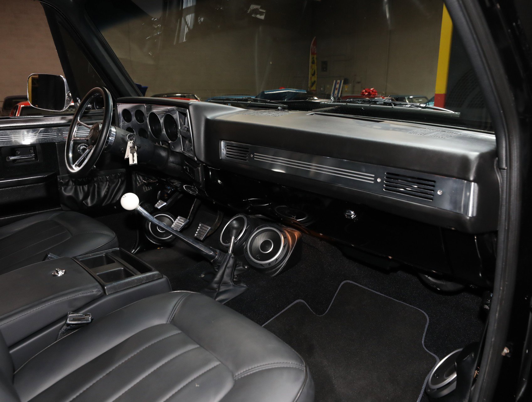 Used 1987 Chevrolet Blazer 4WD image 39