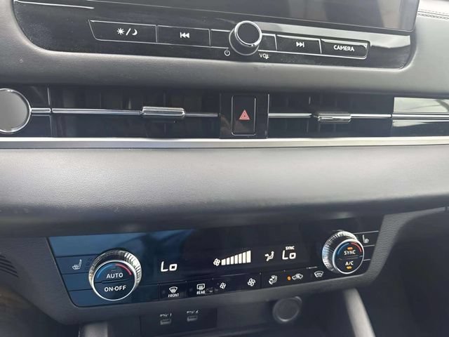 Used 2025 Mitsubishi Outlander ES AWD/4WD image 10