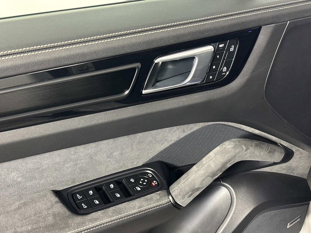 Used 2023 Porsche Cayenne Turbo GT image 26