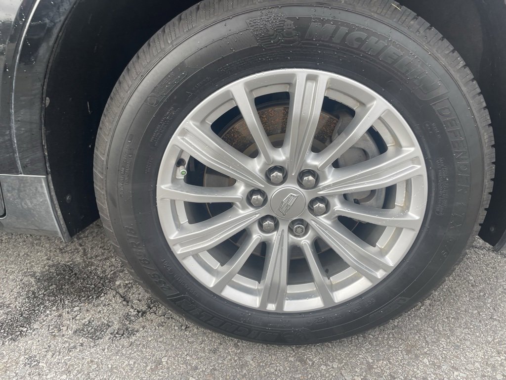 Used 2019 Cadillac XT5 FWD image 32