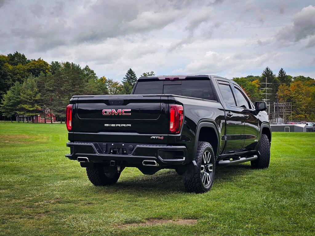 Used 2020 GMC Sierra 1500 AT4 w/ AT4 Premium Package AWD/4WD image 3