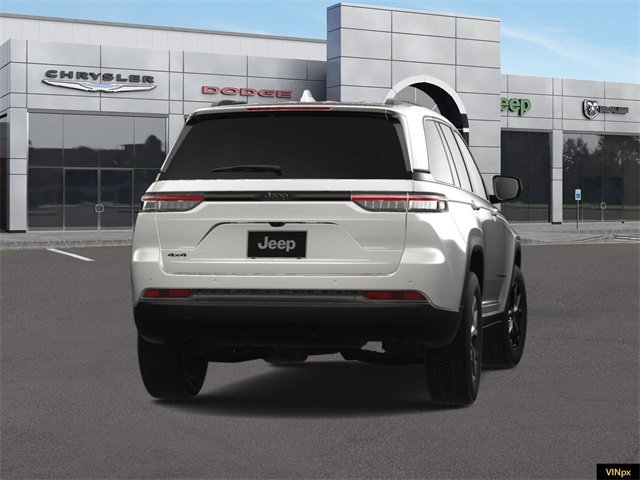 New 2025 Jeep Grand Cherokee Laredo image 14