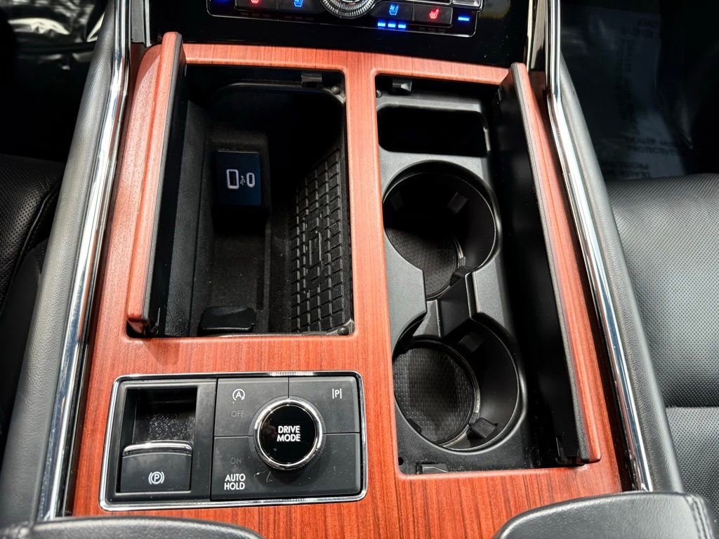 Used 2024 Lincoln Navigator Reserve image 40