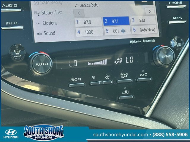 Used 2018 Toyota Camry SE w/ Audio Package FWD image 30