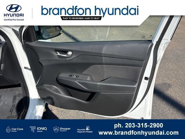 Used 2021 Hyundai Accent SE FWD image 4