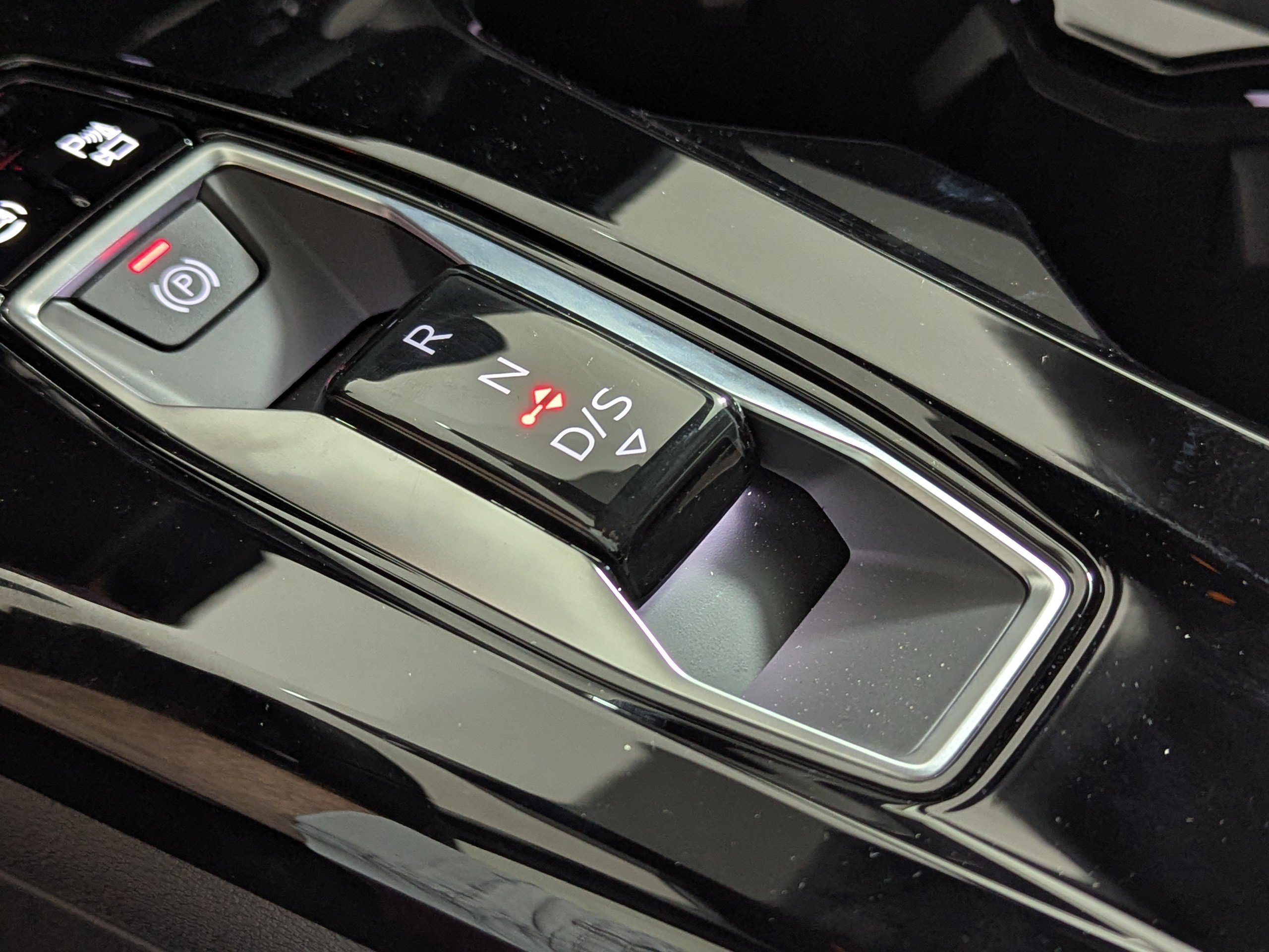 New 2025 Audi SQ5 Premium Plus image 23