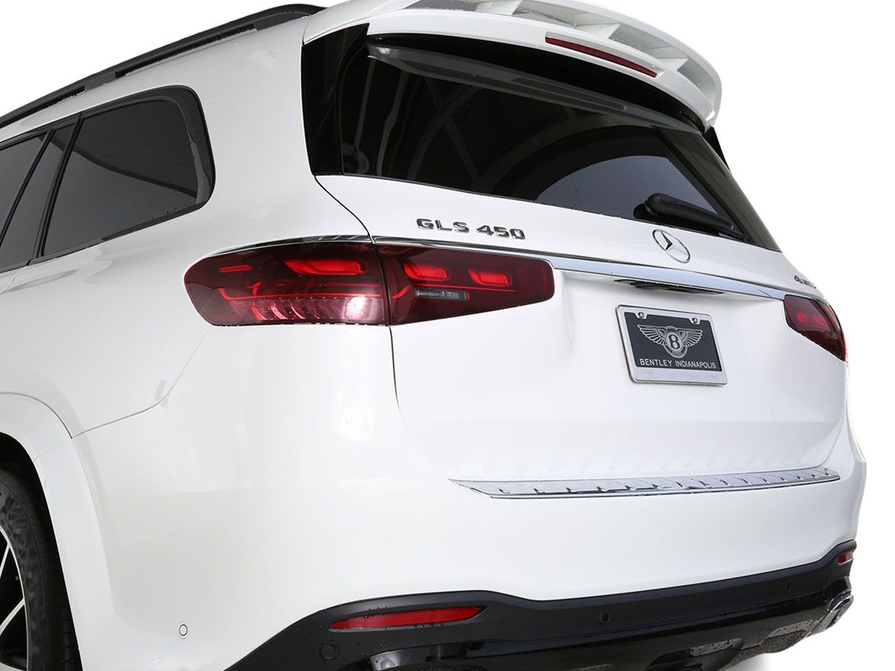 Used 2024 Mercedes-Benz GLS 450 4MATIC image 11