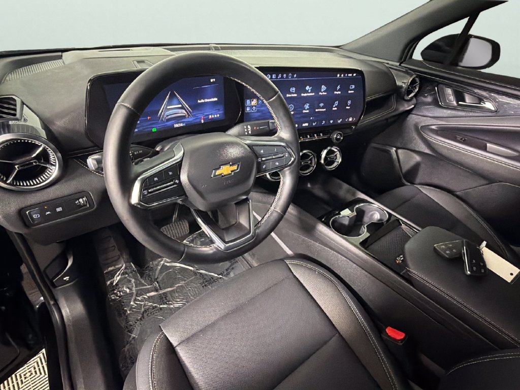 Used 2024 Chevrolet Blazer EV LT AWD/4WD image 19