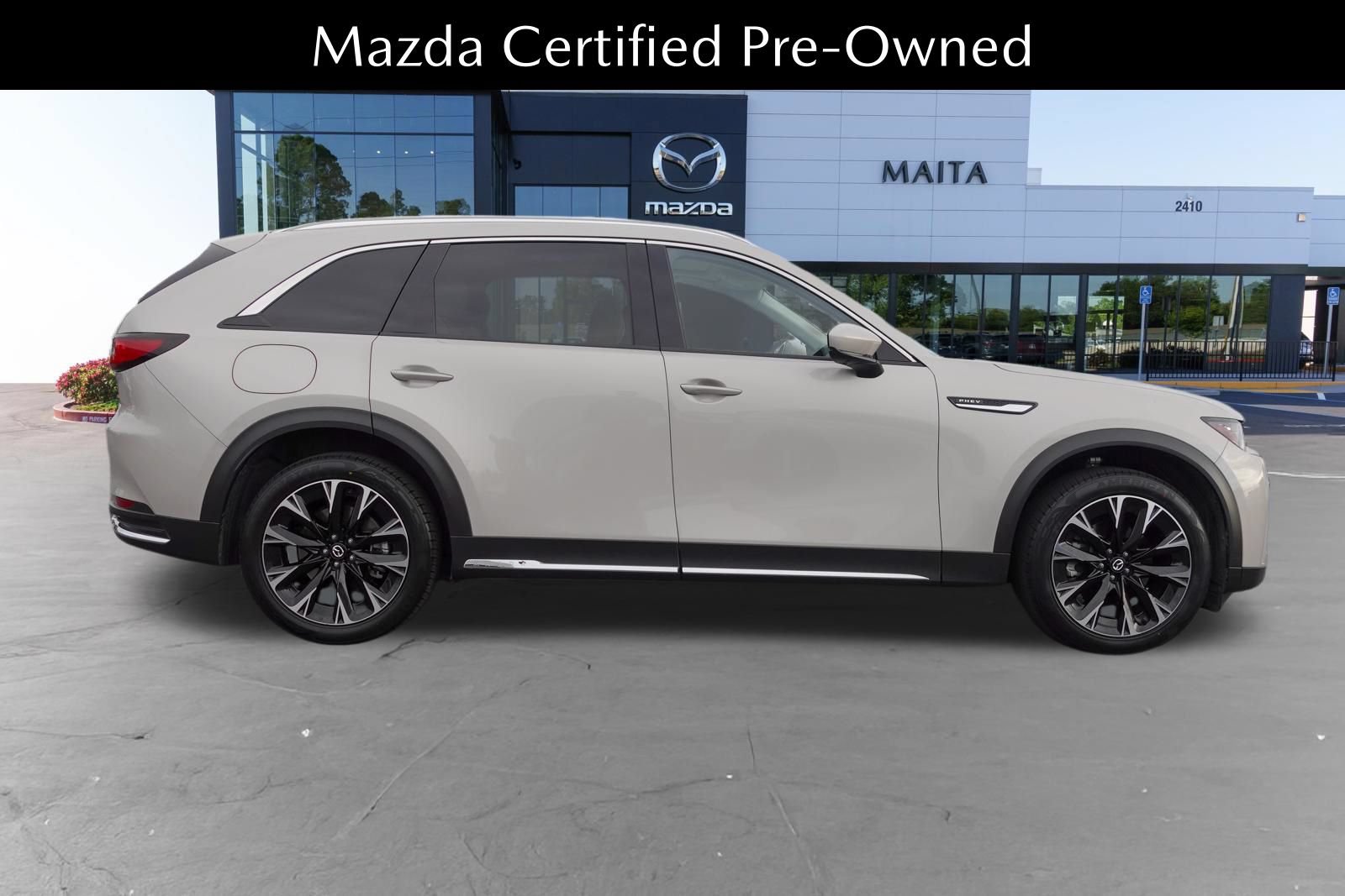 Certified 2024 MAZDA CX-90 Plug-In Hybrid w/ Premium Plus AWD/4WD image 2