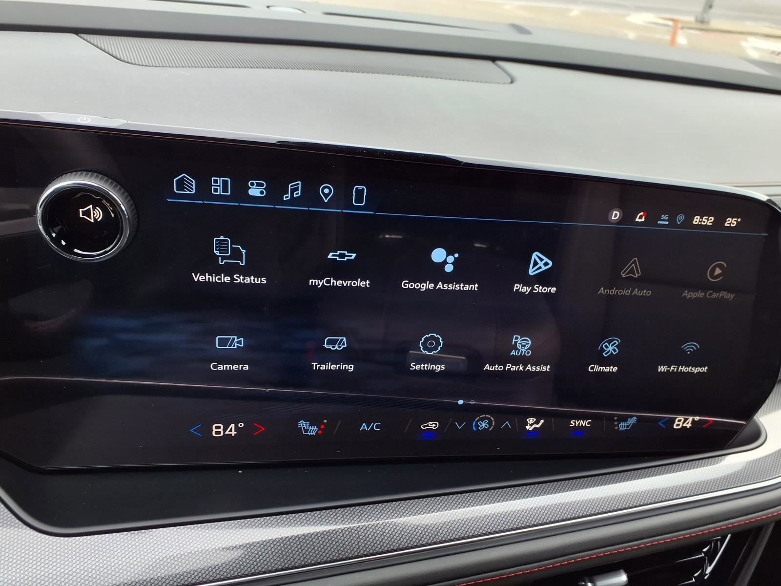 Used 2026 Chevrolet Suburban RST w/ Comfort Package image 3