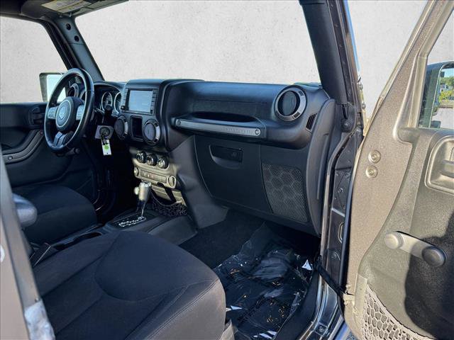 Used 2016 Jeep Wrangler Sport AWD/4WD image 12