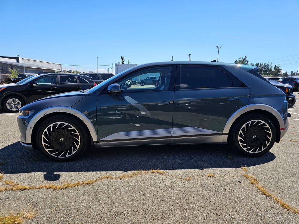 Used 2024 Hyundai Ioniq 5 Limited AWD/4WD image 4