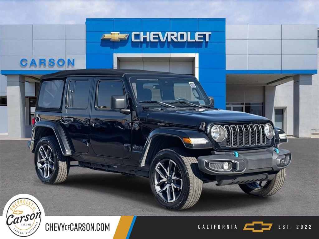 Used 2024 Jeep Wrangler Unlimited image 1