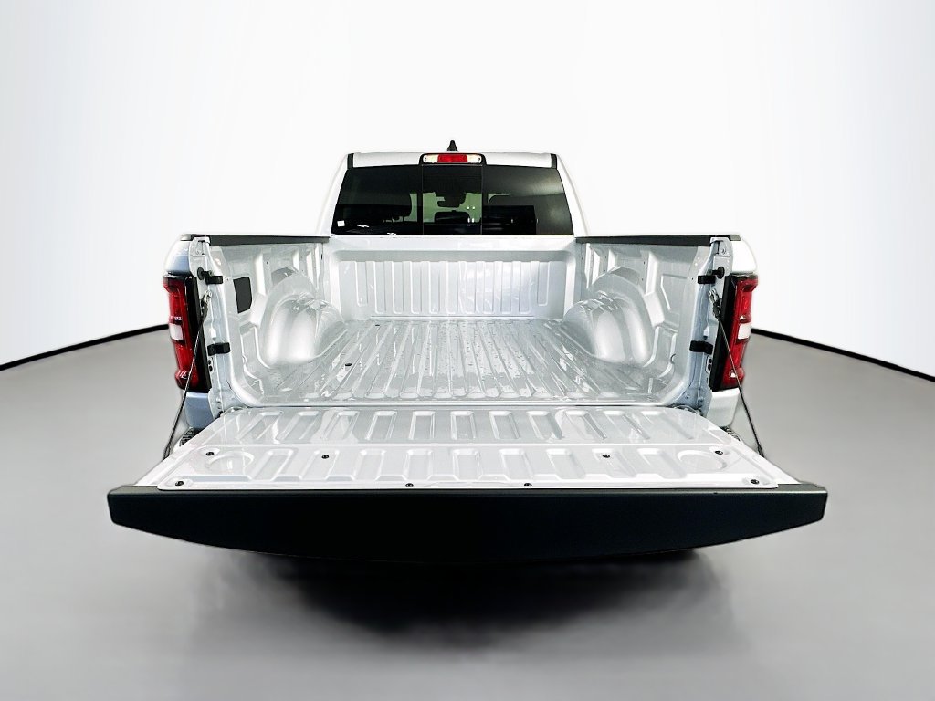 New 2026 RAM 1500 Express RWD image 15