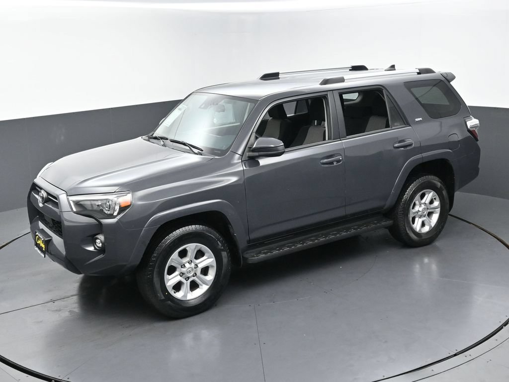 Used 2024 Toyota 4Runner SR5 AWD/4WD image 40