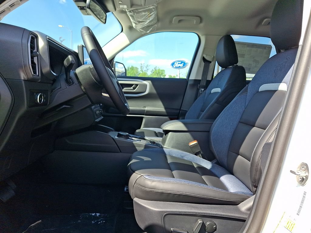 New 2026 Ford Bronco Sport Outer Banks AWD/4WD image 7