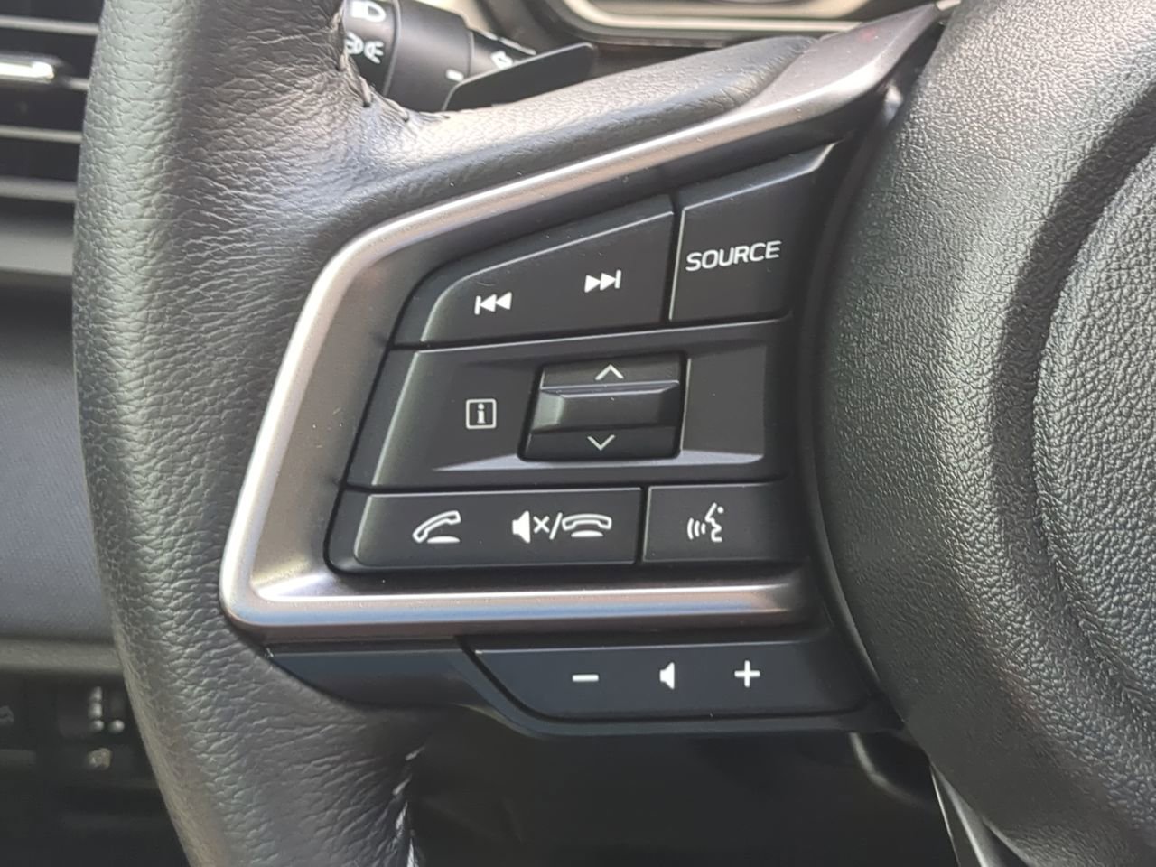 Used 2024 Subaru Outback Premium image 22