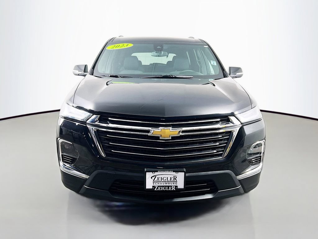 Used 2023 Chevrolet Traverse LT w/ LPO, Floor Liner Package FWD image 2