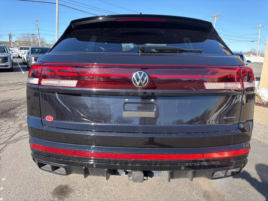 Used 2025 Volkswagen Atlas Cross Sport SEL R-Line image 6