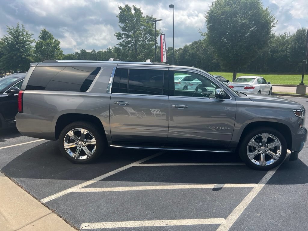 Used 2019 Chevrolet Suburban Premier AWD/4WD image 6
