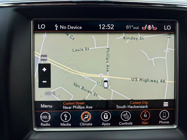 Used 2018 Jeep Grand Cherokee Limited AWD/4WD image 38