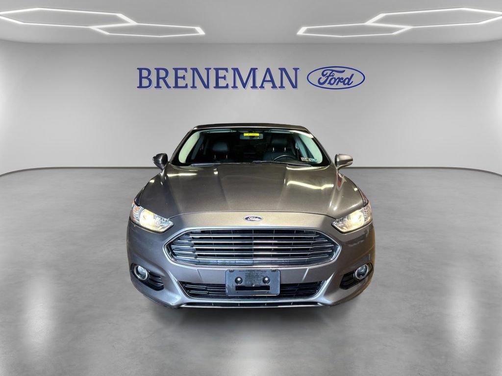 Used 2013 Ford Fusion Titanium FWD image 2