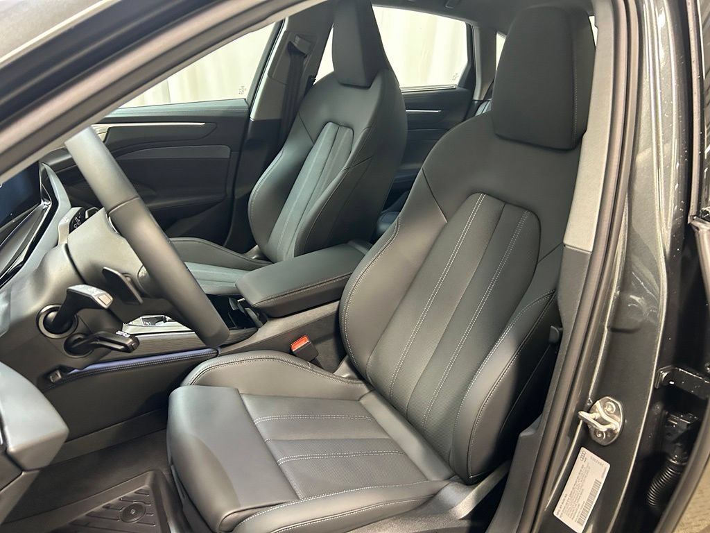 New 2026 Audi A6 Premium Plus AWD/4WD image 10