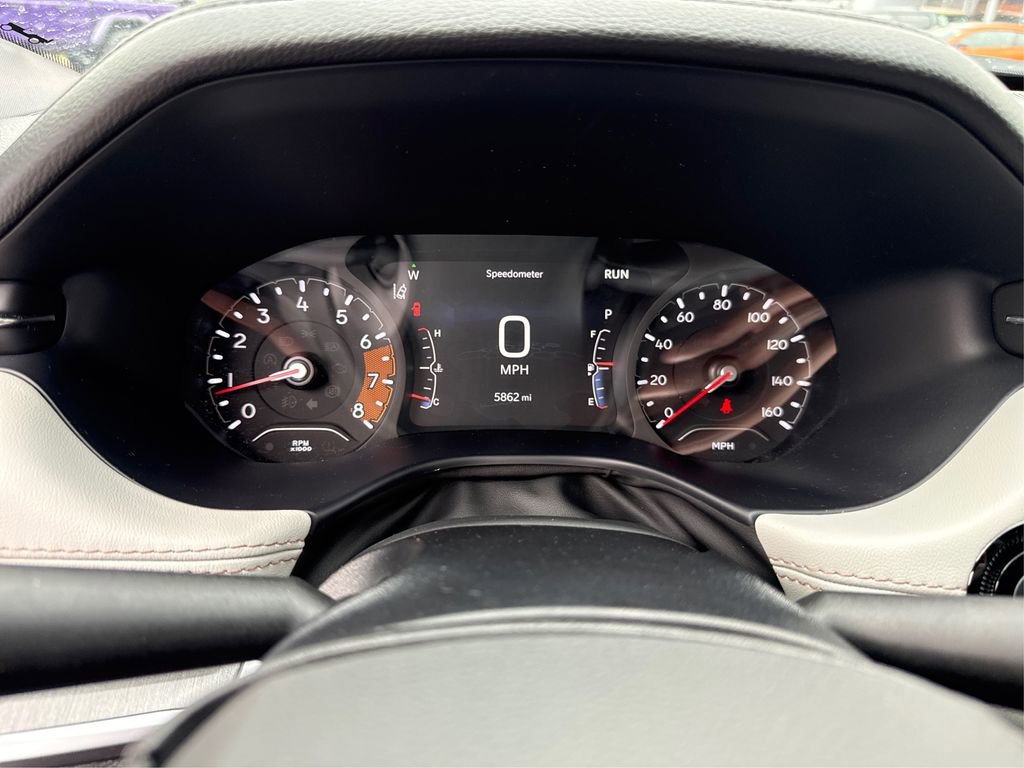 Used 2025 Jeep Compass Limited image 20