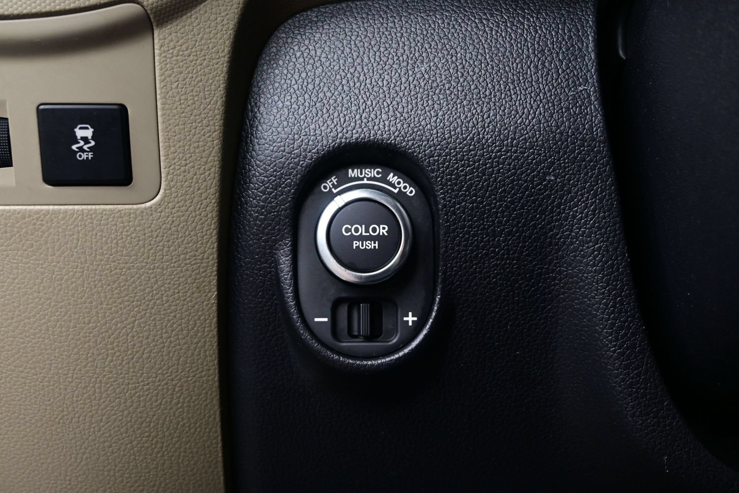 Used 2012 Kia Soul ! FWD image 22