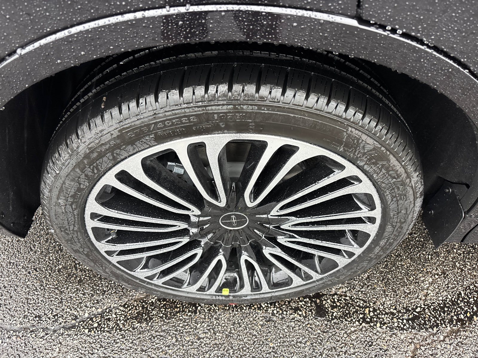 New 2026 Lincoln Aviator Black Label w/ Dynamic Handling Package AWD/4WD image 10