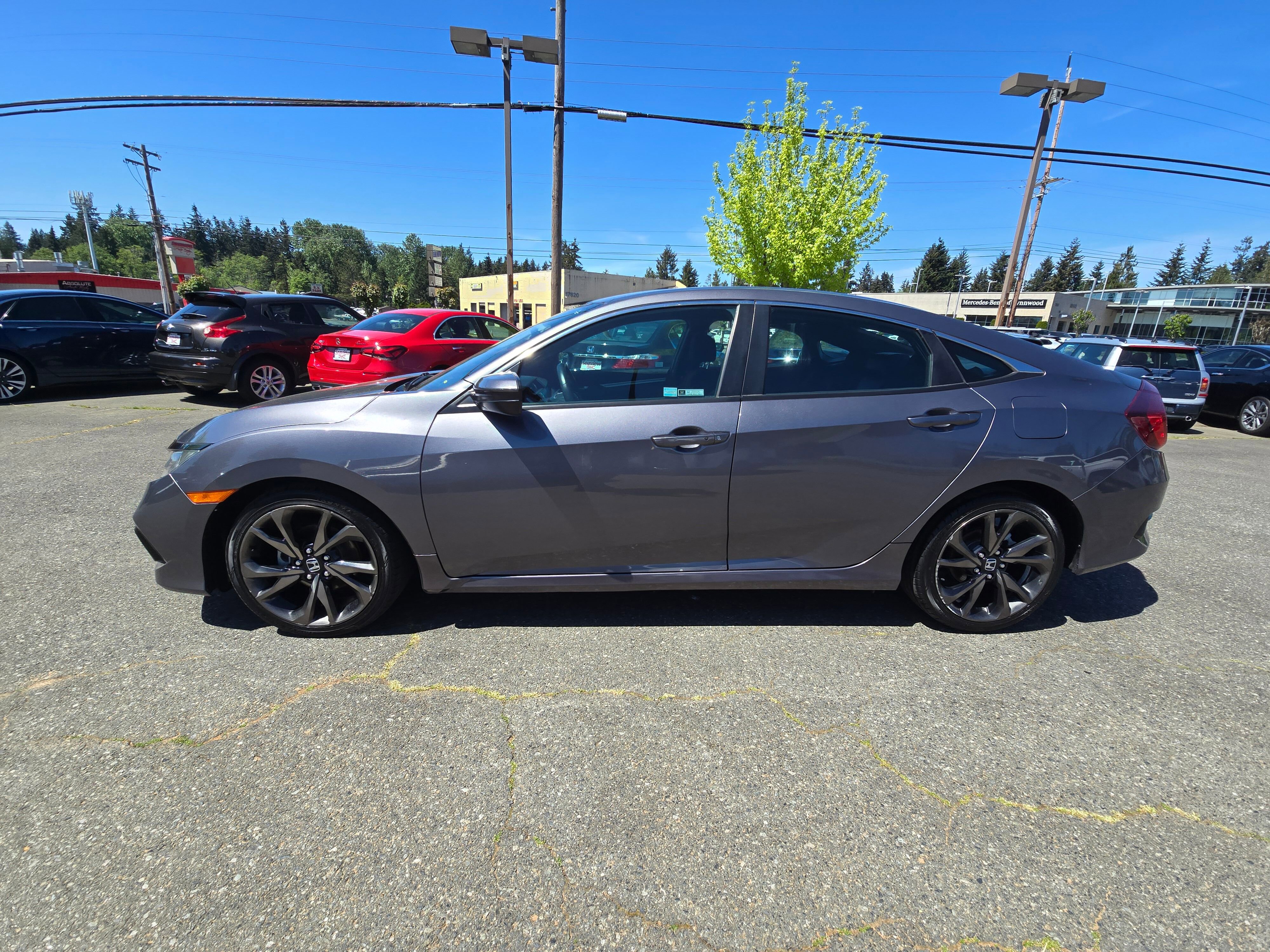 Used 2021 Honda Civic Sport image 4