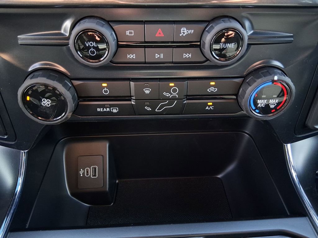 New 2026 Ford F150 STX w/ Equipment Group 200A AWD/4WD image 23