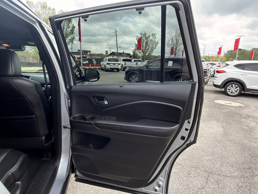 Used 2021 Honda Passport Elite image 17