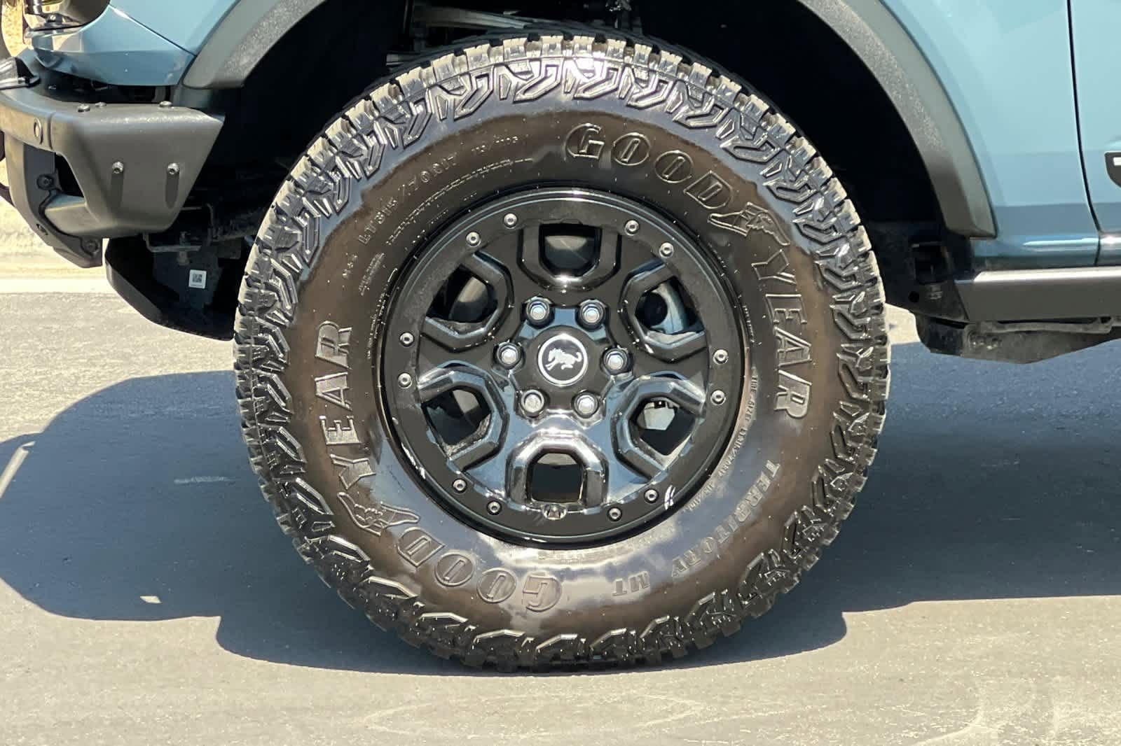 Used 2021 Ford Bronco First Edition AWD/4WD image 27