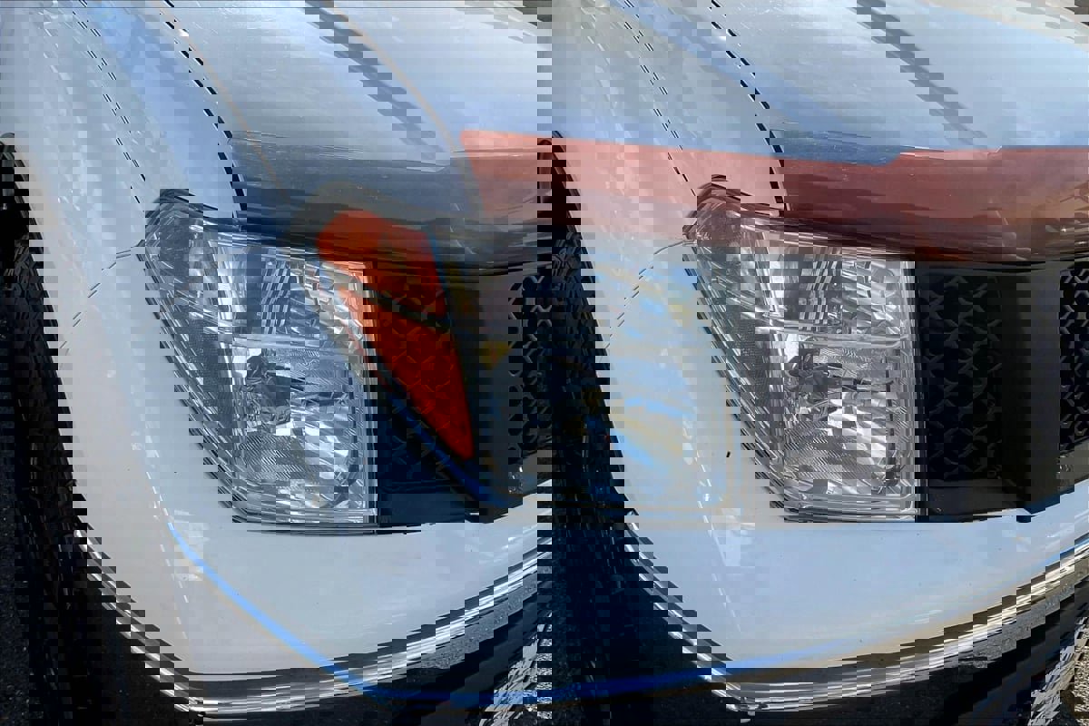 Used 2008 Nissan Frontier SE w/ SE Value Truck Pkg image 28