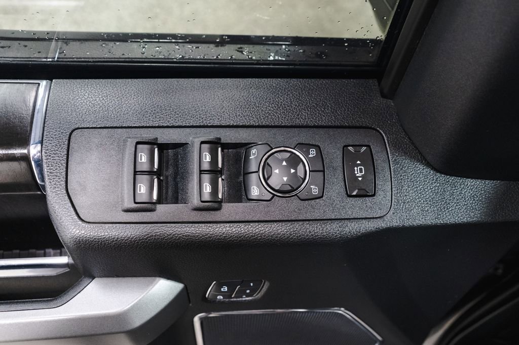 Used 2019 Ford F450 Platinum w/ Platinum Ultimate Package AWD/4WD image 28