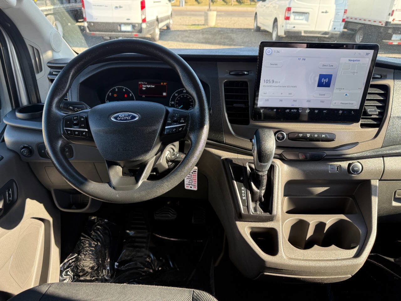 Used 2022 Ford Transit 350 XLT image 32