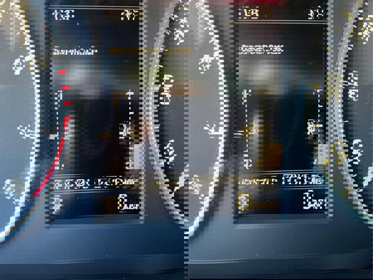 Used 2016 Land Rover LR4 HSE LUX image 16