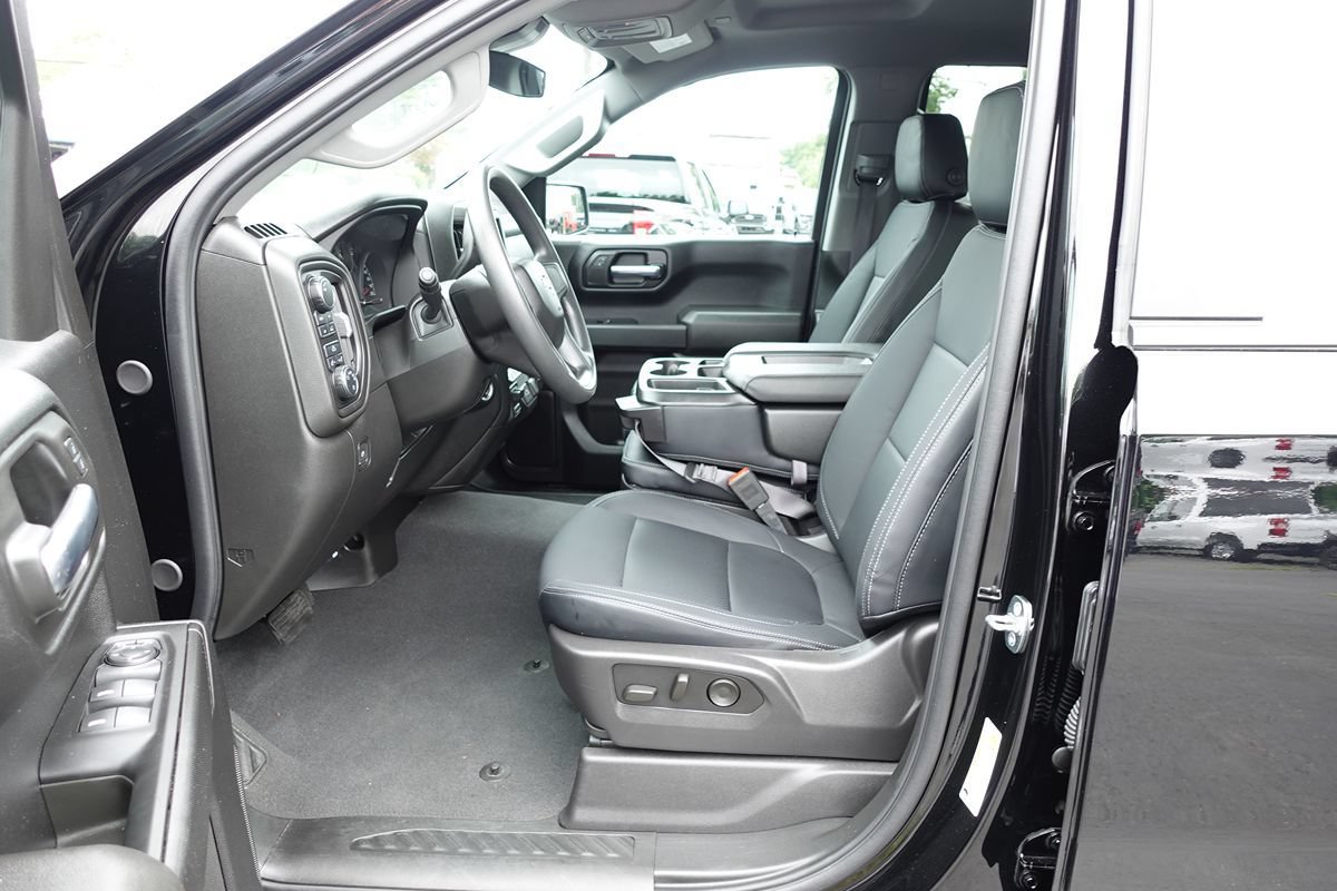 Used 2024 Chevrolet Silverado 1500 Custom AWD/4WD image 16