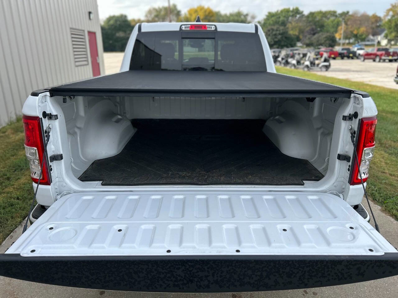 Certified 2023 RAM 1500 Big Horn image 4