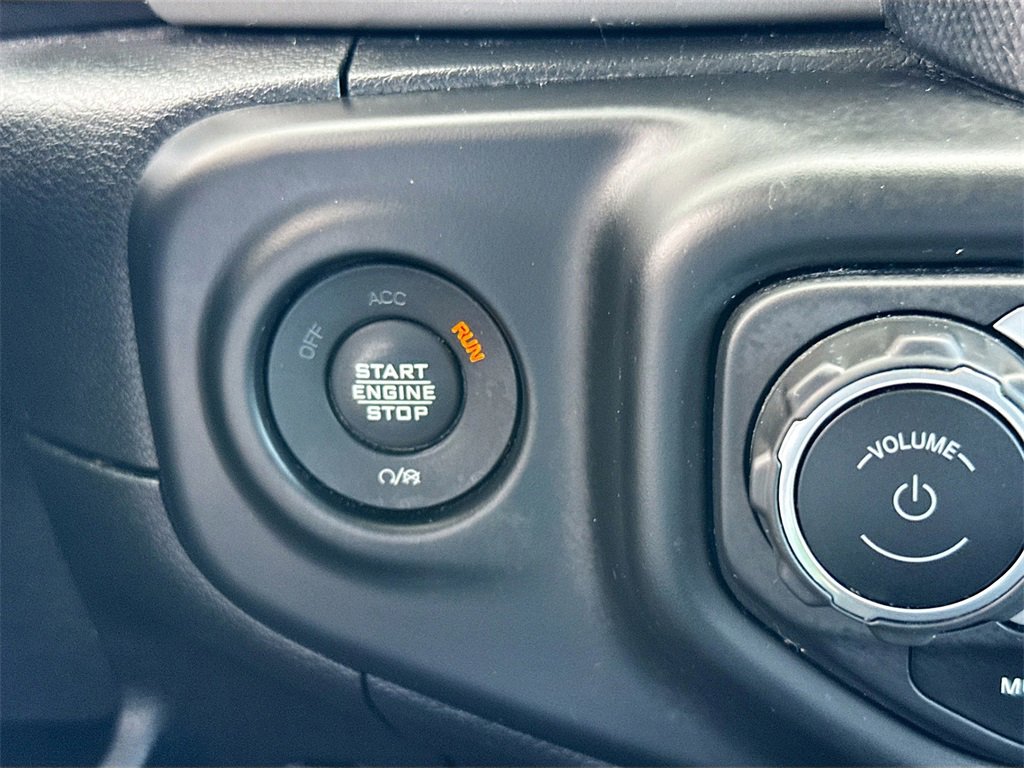 Used 2021 Jeep Wrangler Unlimited Sahara image 23