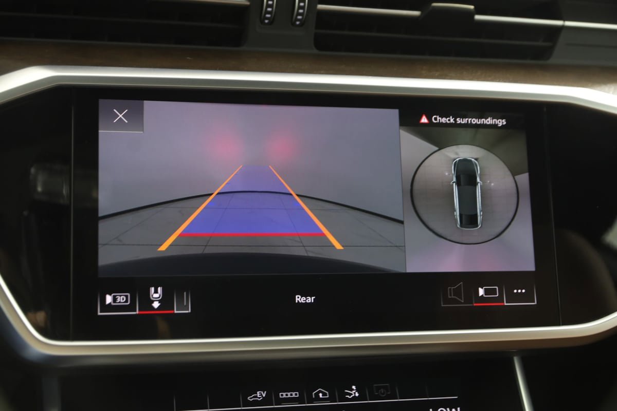 Used 2021 Audi A7 e Premium Plus w/ Black Optic Package image 10